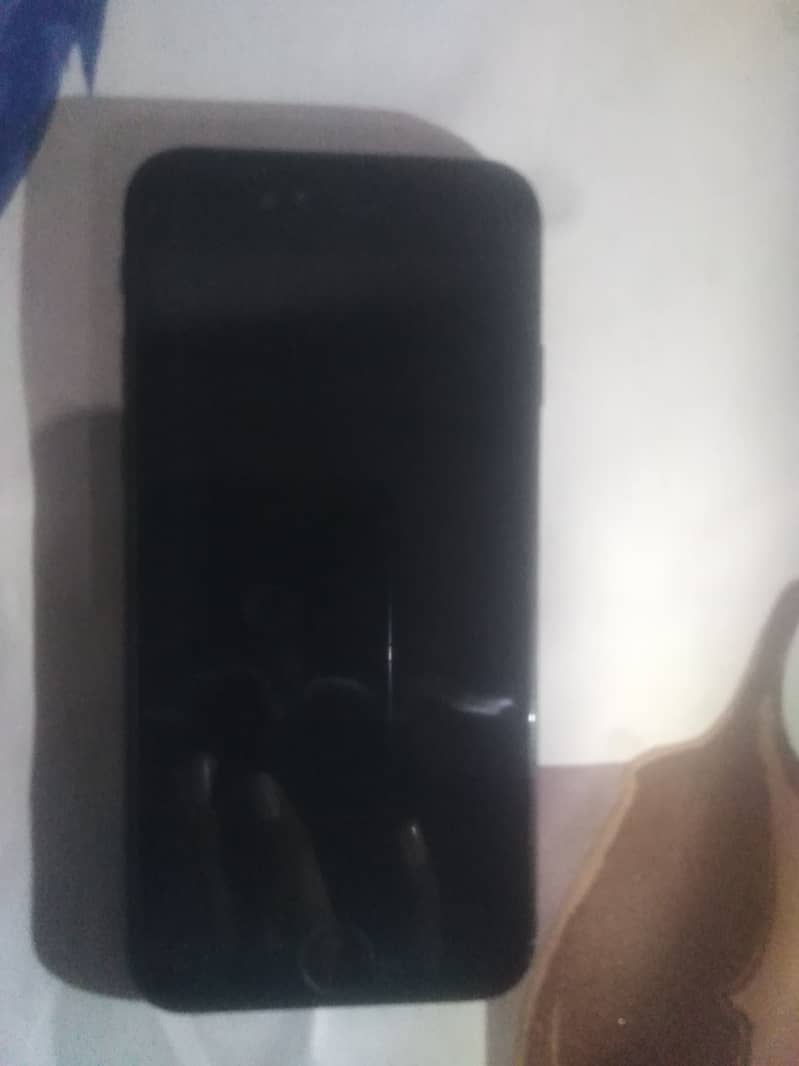 Apple iPhone SE 1