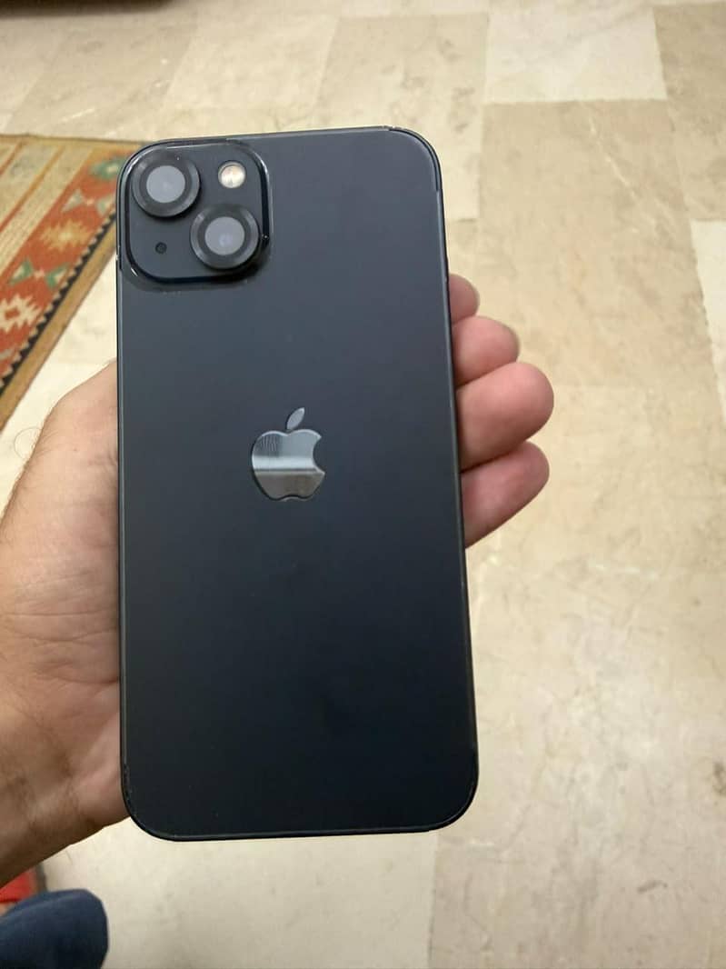 Apple iPhone 13 2