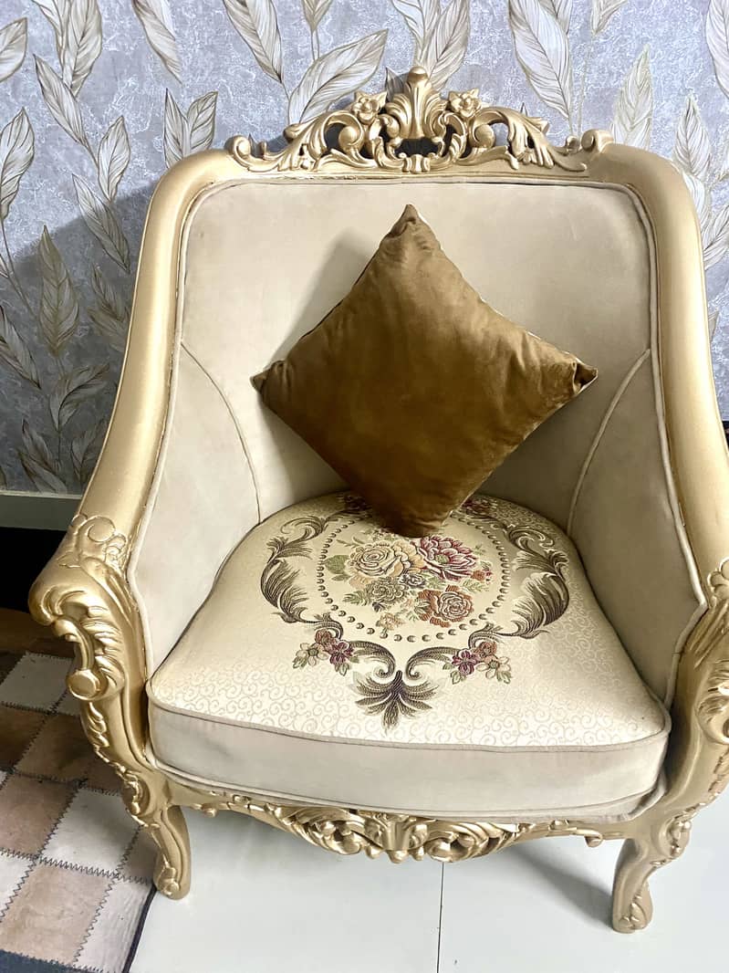 Best  condition new look decor 5 seater sofa seat 2