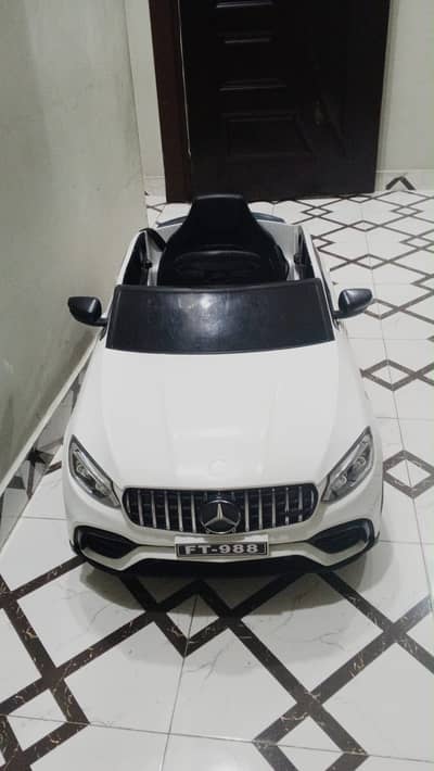 Kids electric carr