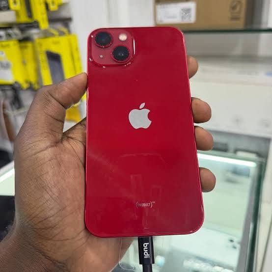 Apple iPhone 13 2