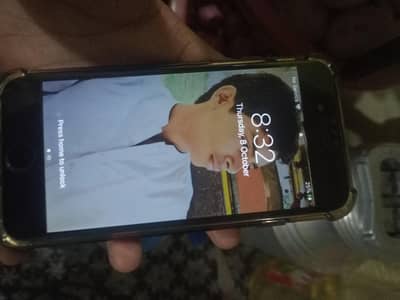 Apple iPhone 7
