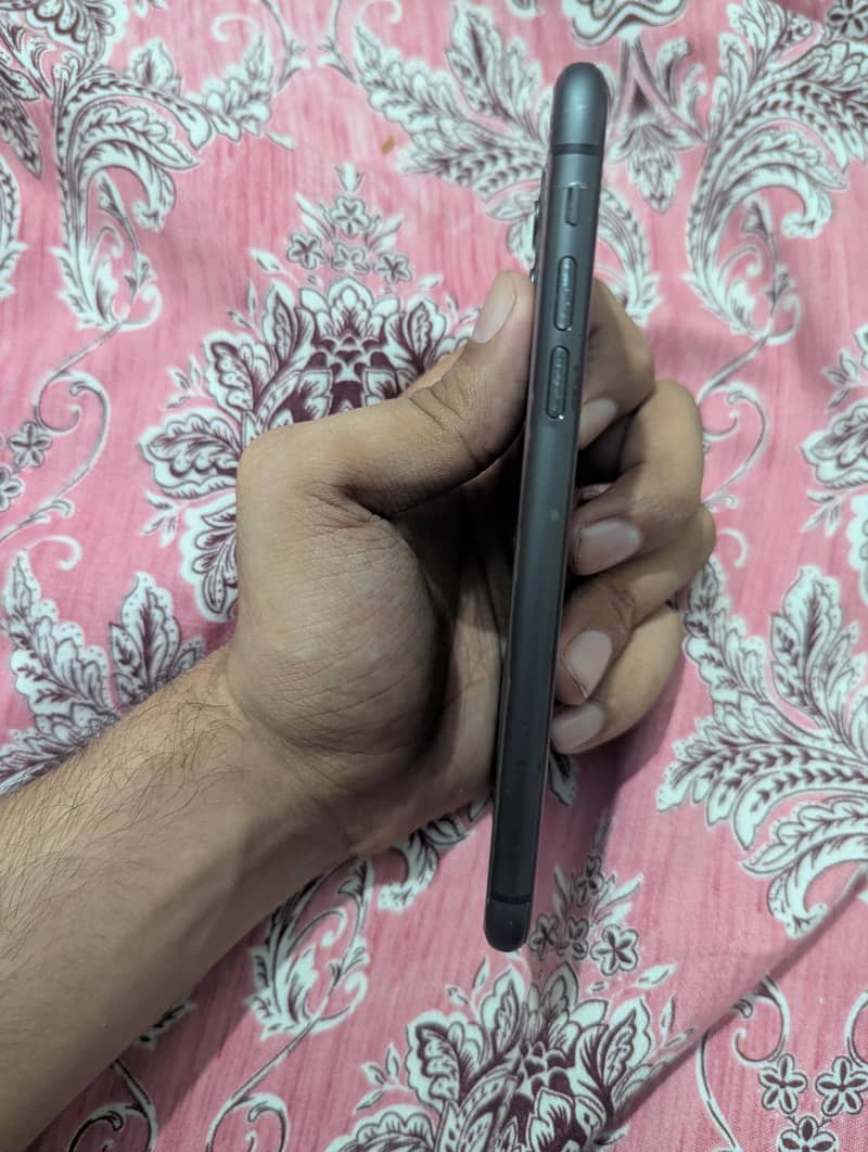 iphone 11 4