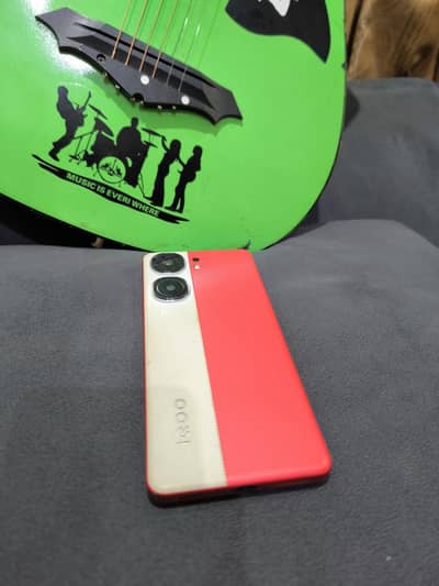 Vivo iQOO Neo9