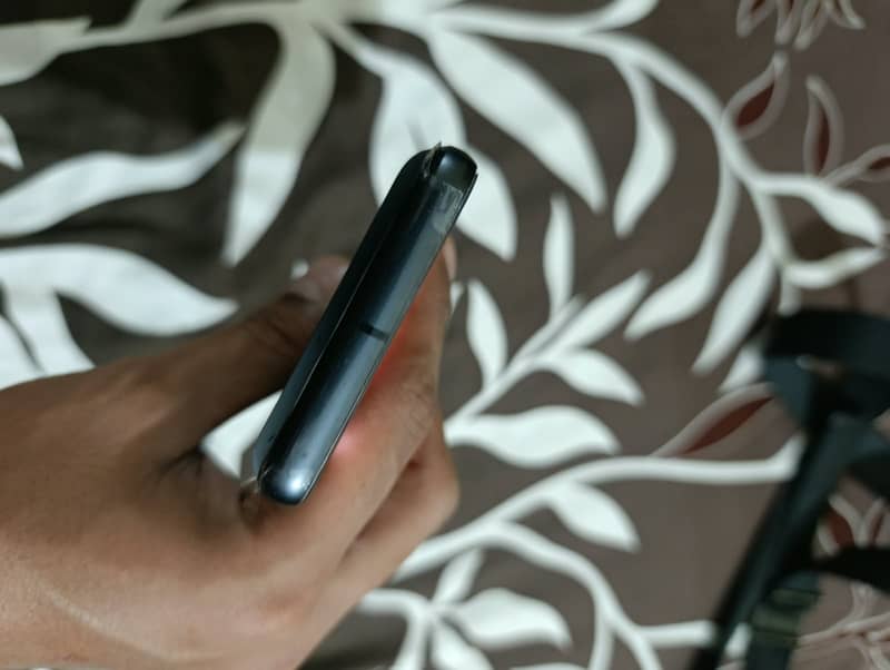 Google Pixel 8 Approved 3
