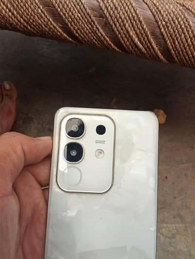 Vivo Y29