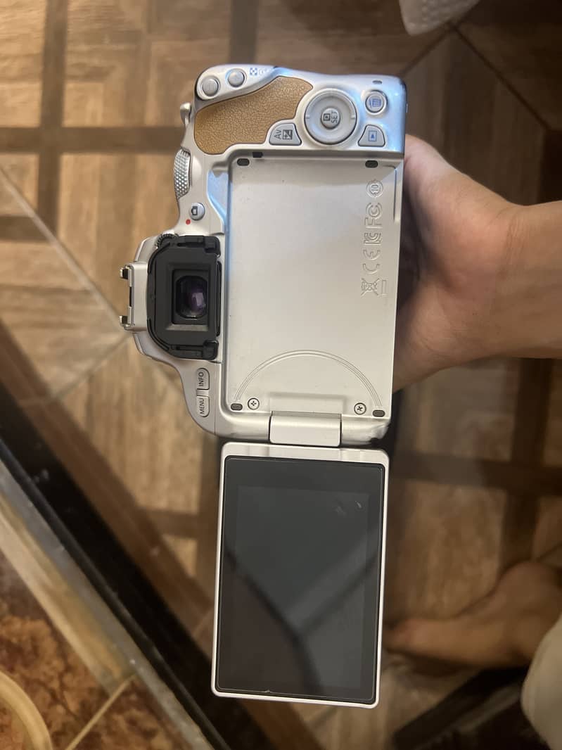CANON EO2 M2 2