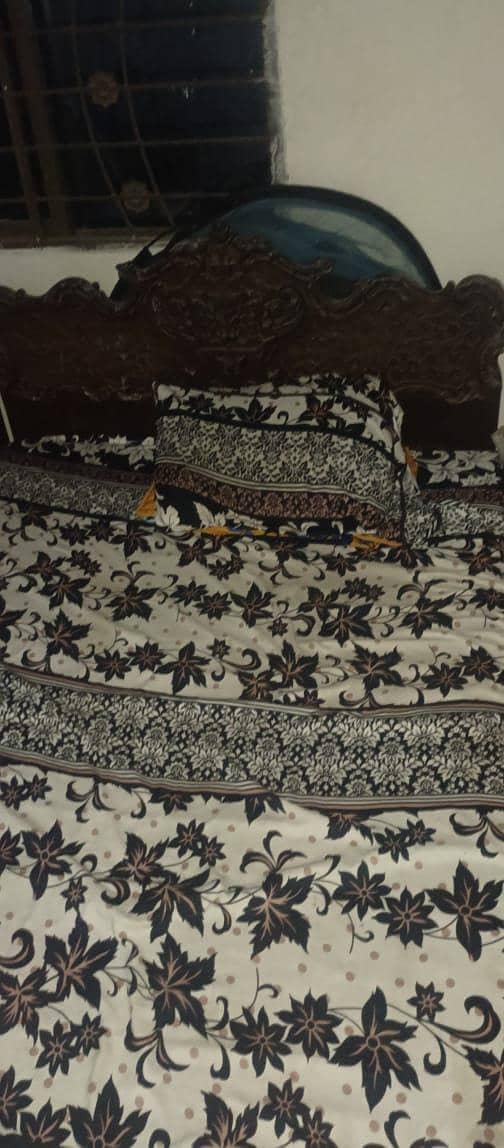 Single bed 1