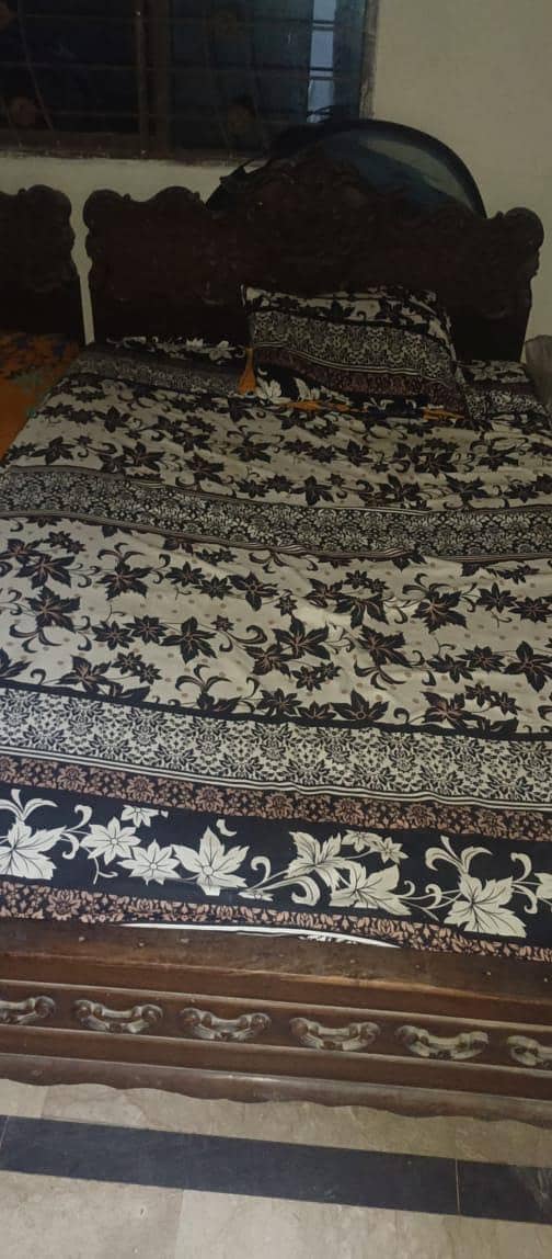 Single bed 3