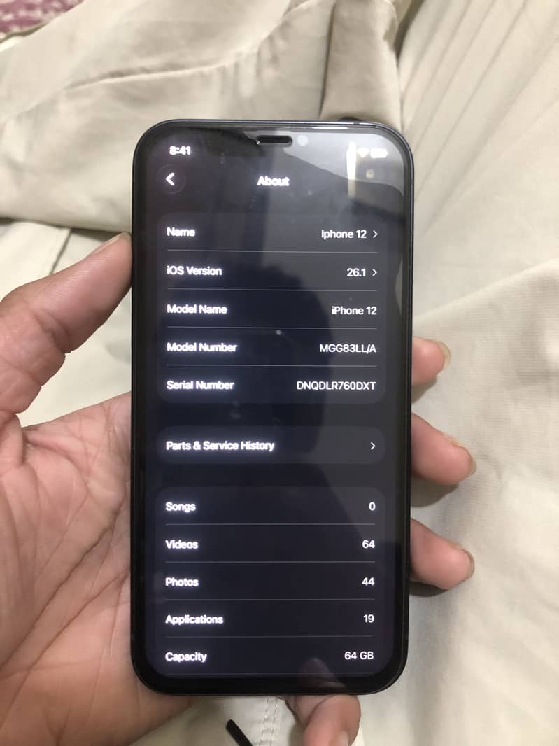Apple iPhone 12 6