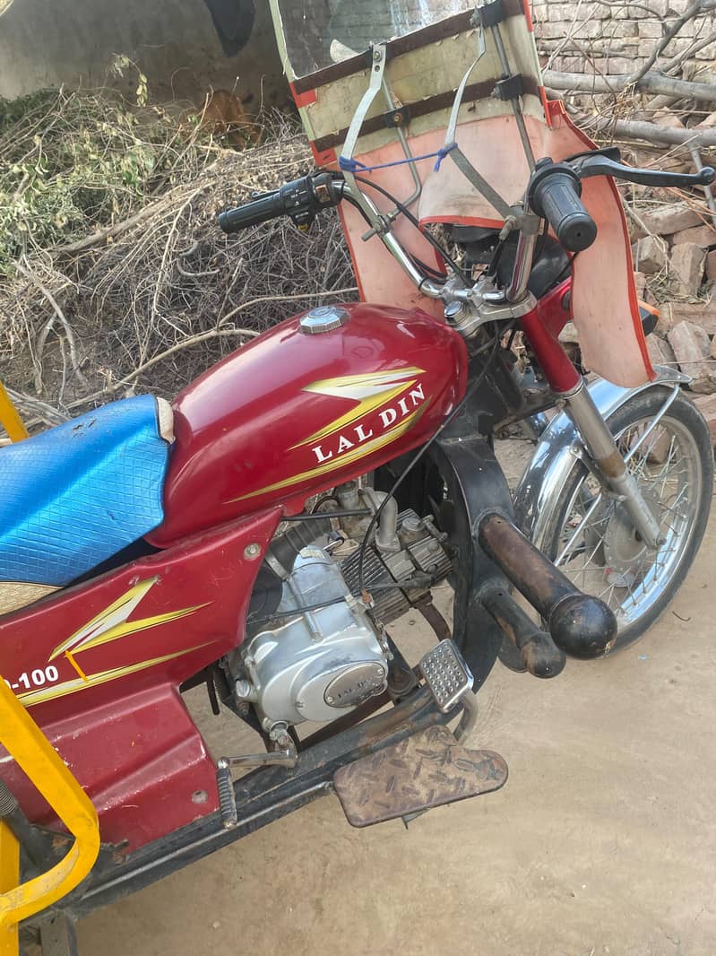 Riksha 100cc24 2