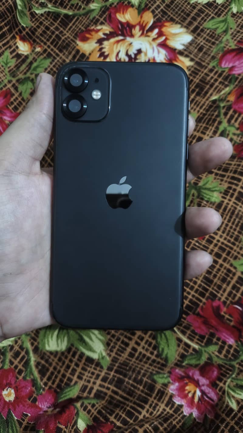 Apple iPhone 11 0