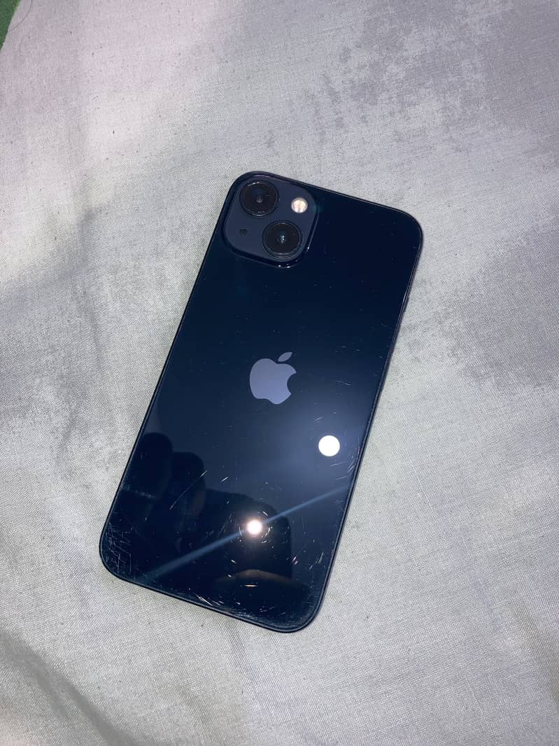 Apple iPhone 13 1