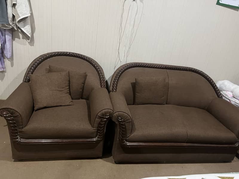 King Bed With 2 Side-tables And 3,2,1 Sofas Set 3
