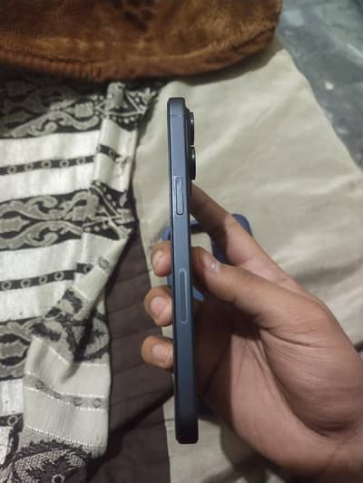 Iphone 15 pro Max Sim Locked (Jv)