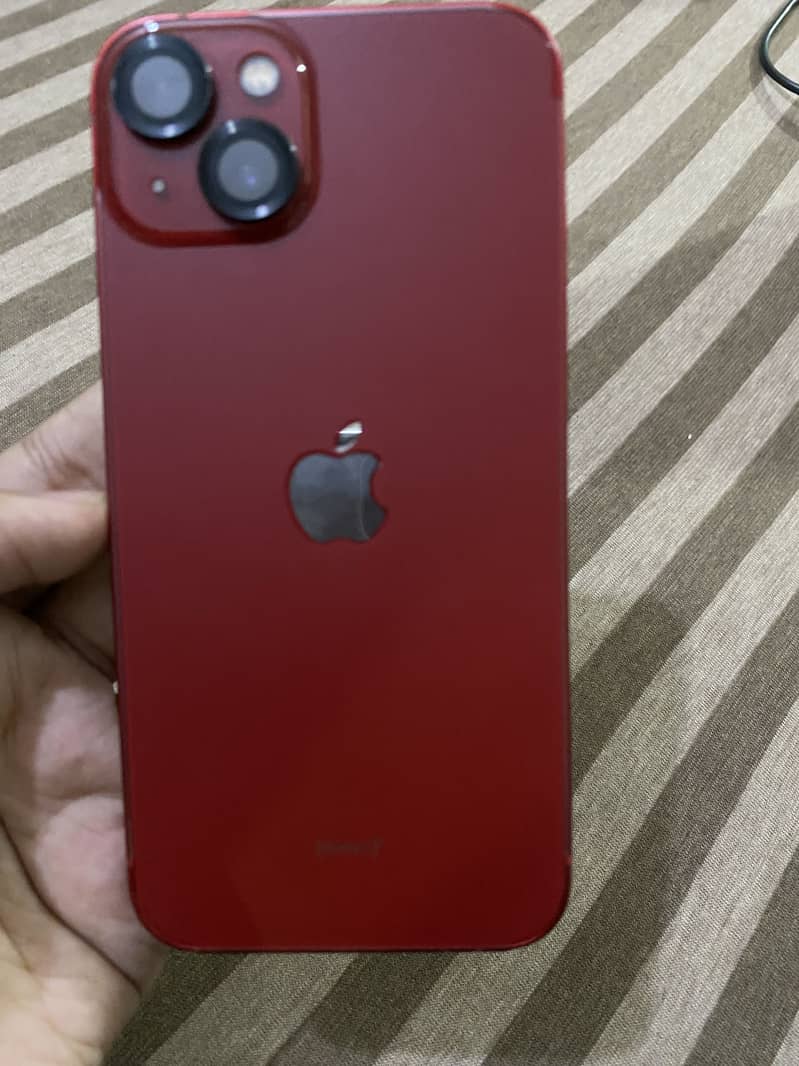 Apple iPhone 13 4