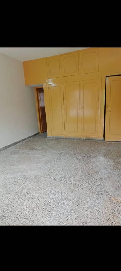 Beautiful First Floor For Rent In I-10