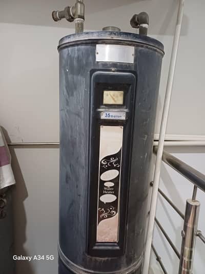 Asia 35 Gallon Gas Geyser - Working Condition