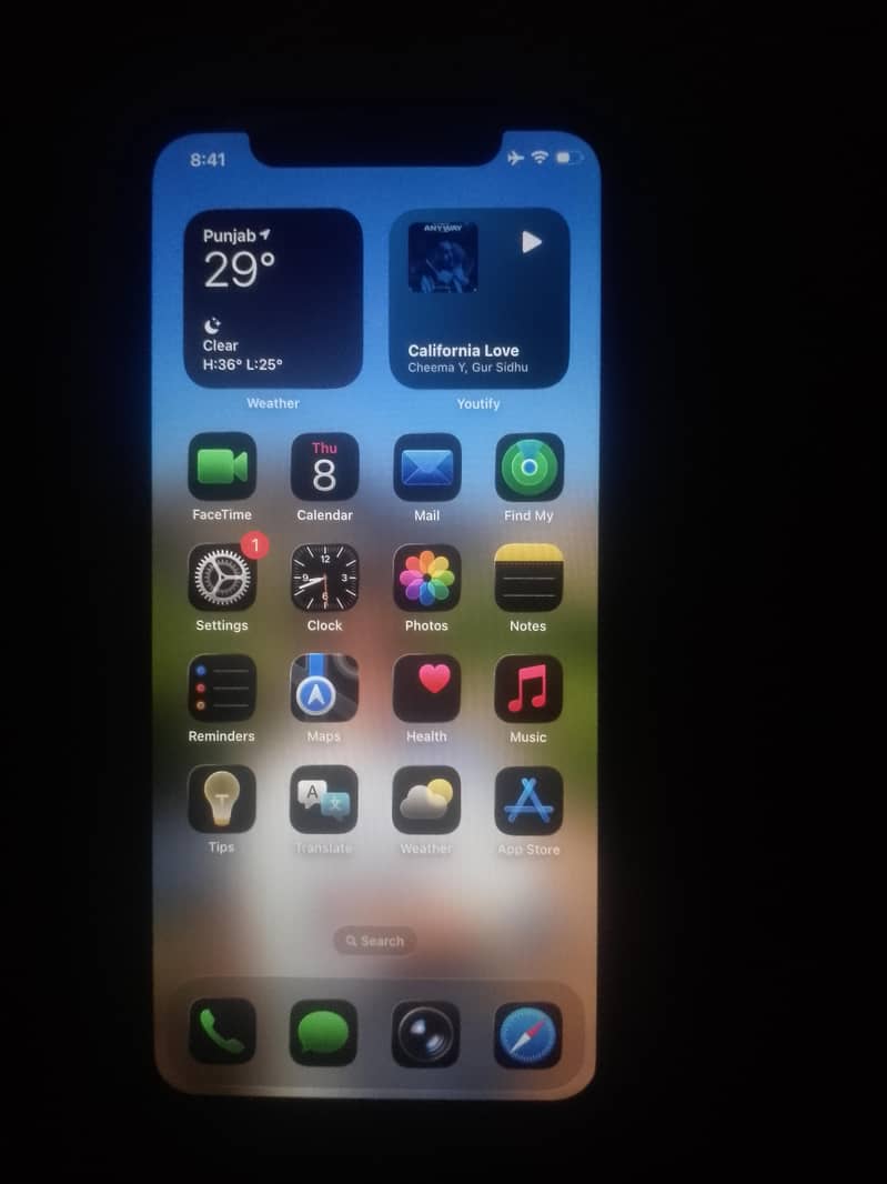 Apple iPhone 11 0
