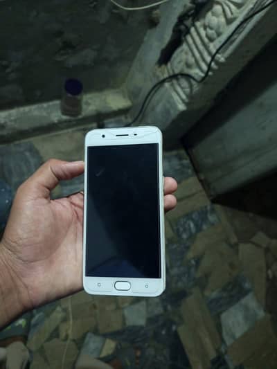 OPPO A57