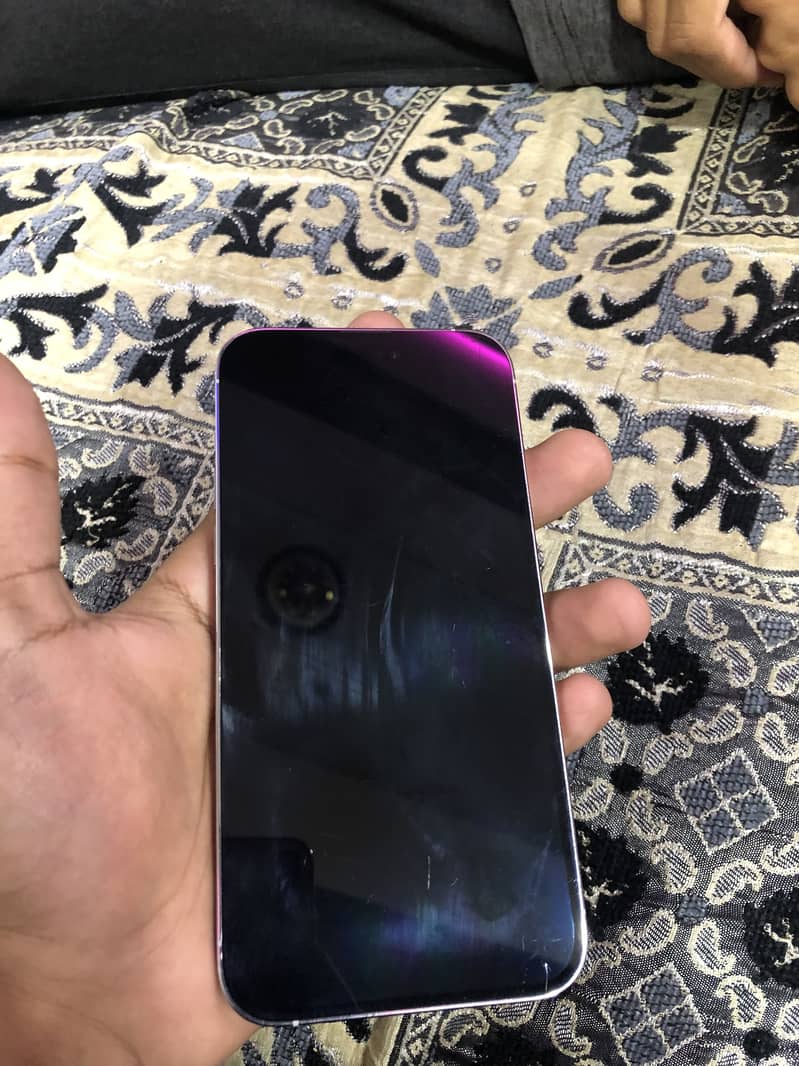 Apple iPhone 14 Pro Max 0