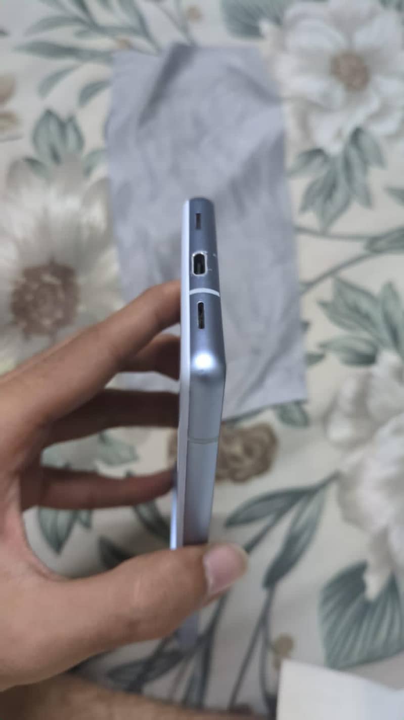 Google Pixel 7a 3
