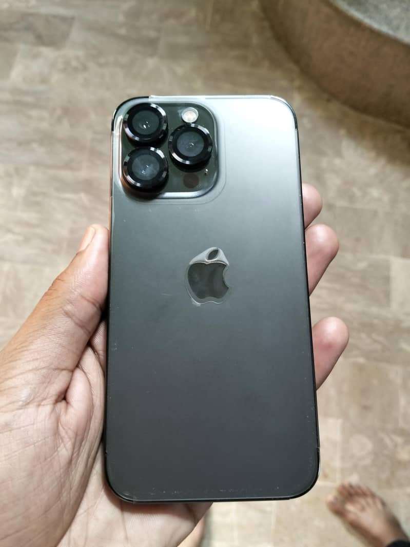 Apple iPhone 12 Pro 1