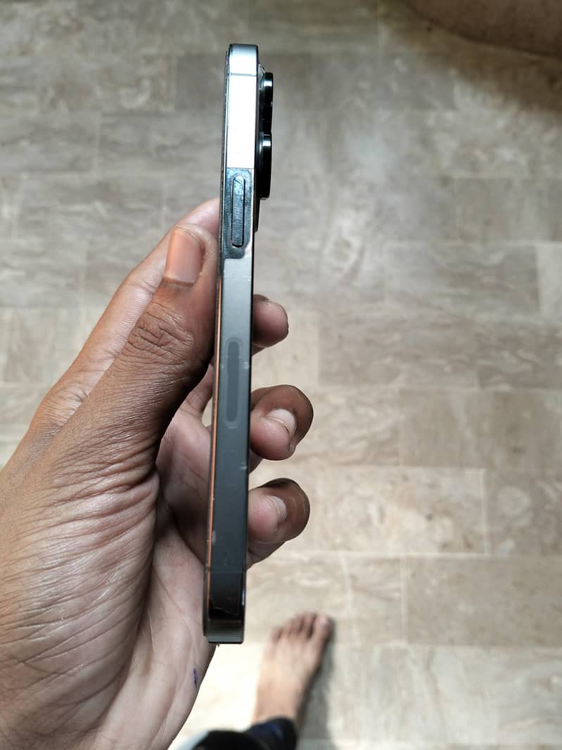 Apple iPhone 12 Pro 5
