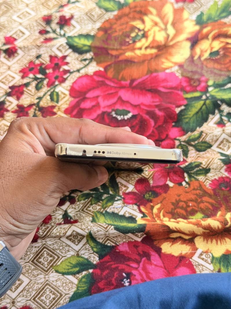 Tecno CAMON 30 2
