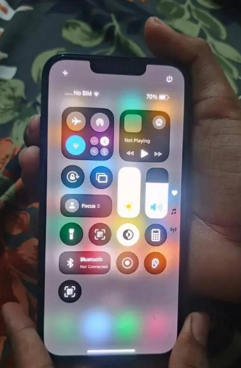 Apple iPhone 13 1