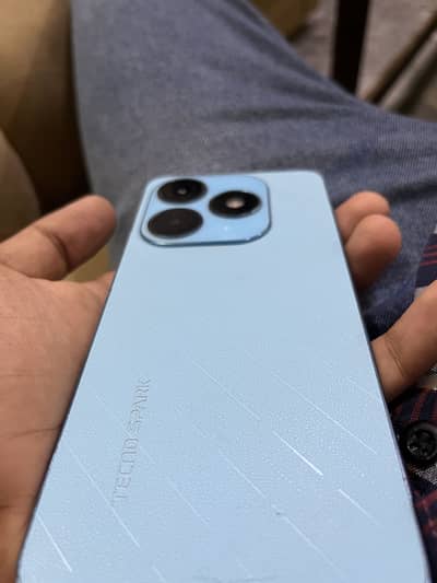 Tecno Spark 20     256 gb