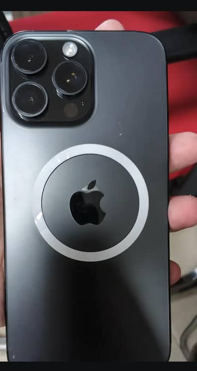 Apple iPhone 16 Pro Max
