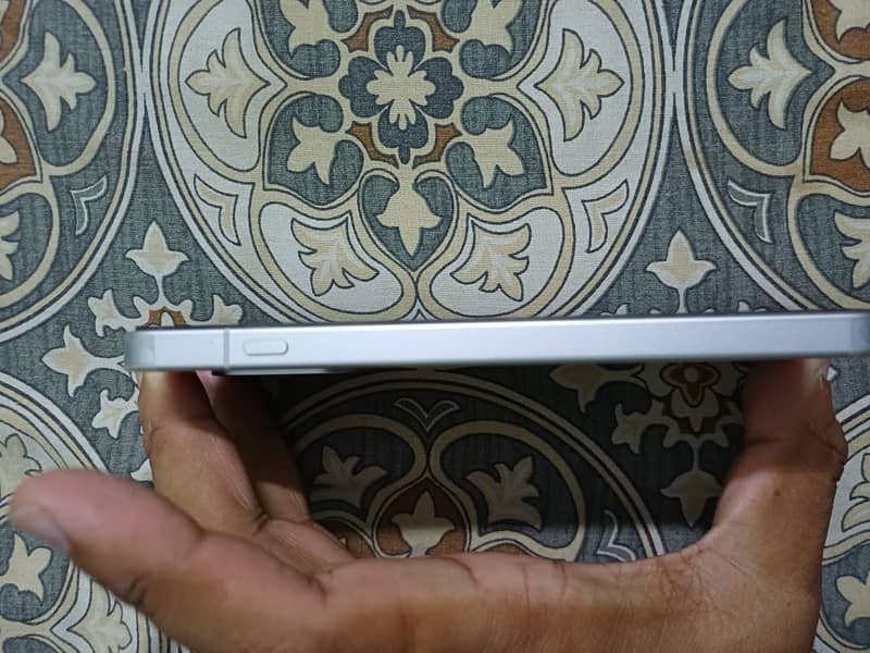 OnePlus 13s 5