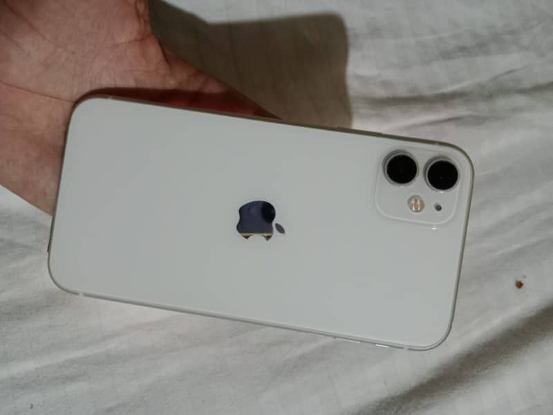 Apple iPhone 11 1