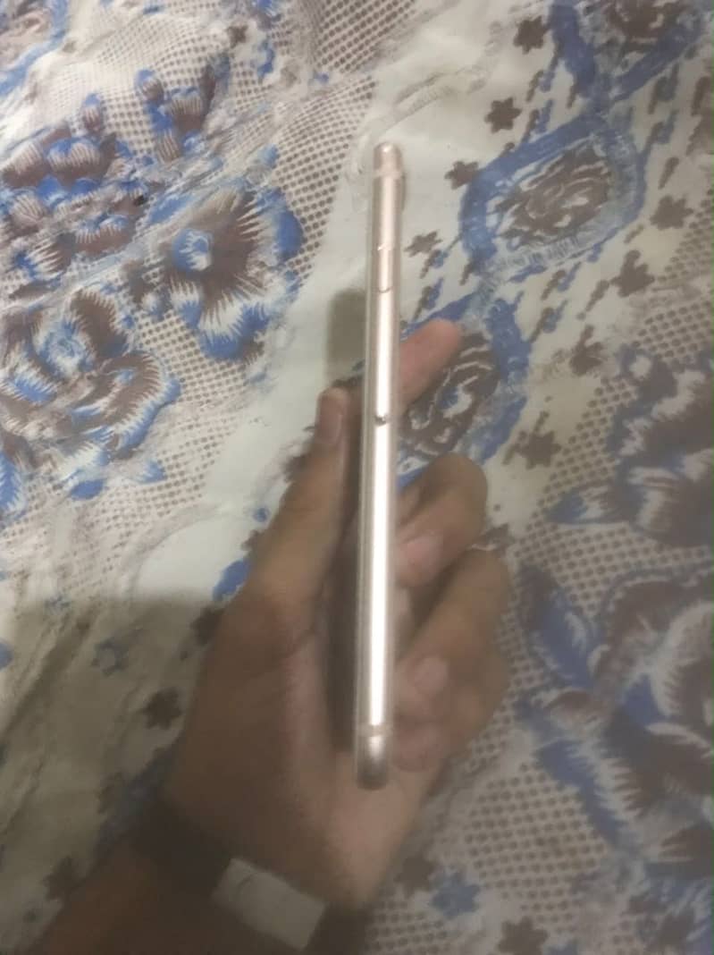 Apple iPhone 8 2