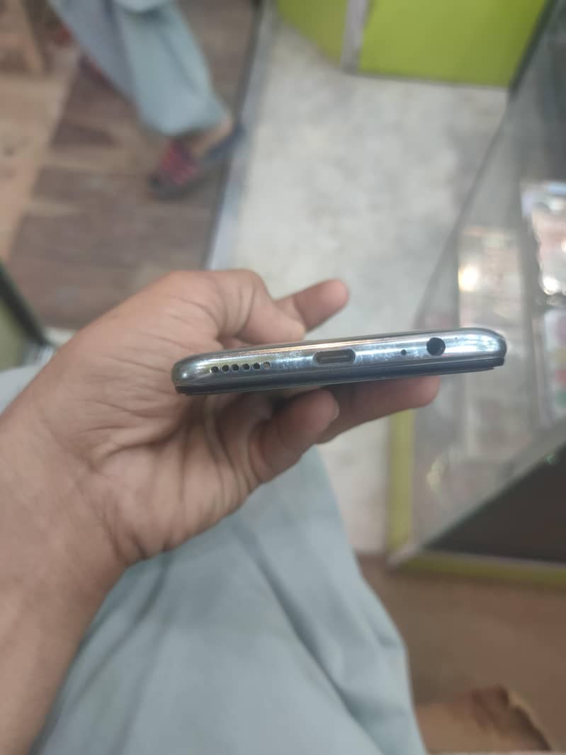 infinix ZERO 8i 4