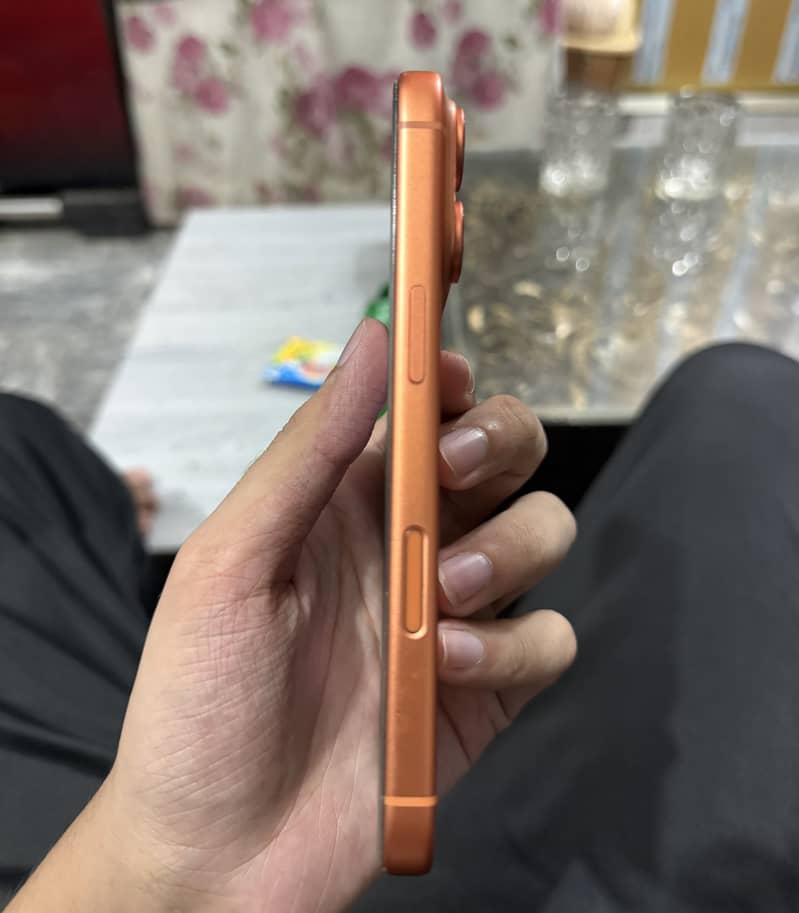 Apple iPhone 17 Pro 6