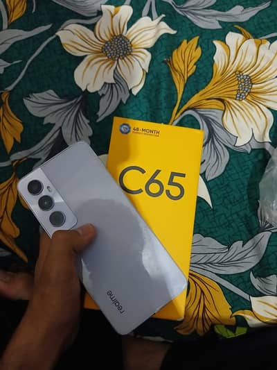 Realme C65