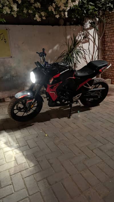 Super Star 200CC 2024