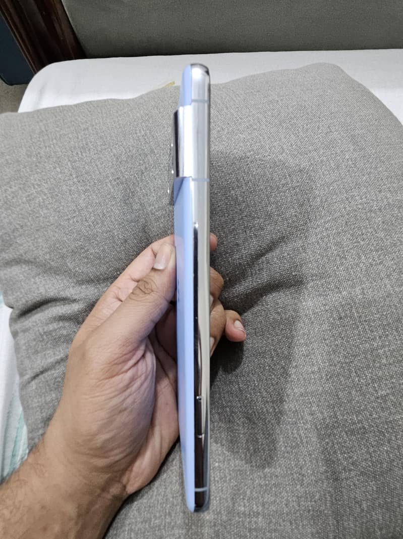 Google Pixel 8 Pro 4