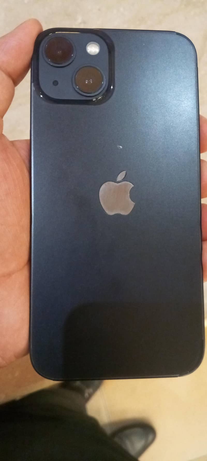 Apple iPhone 13 0