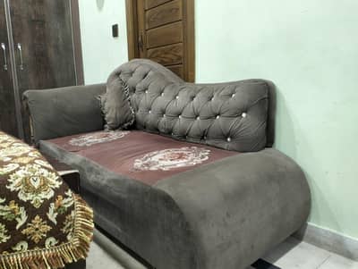 Urgent sale or sirf interested log hi message karain