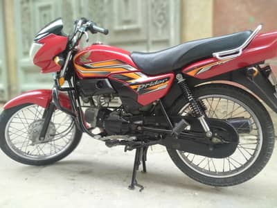 Honda Pridor 100cc . . . Model 2022 . . . 0/3/1/0/5/4/6/6/5/6/4