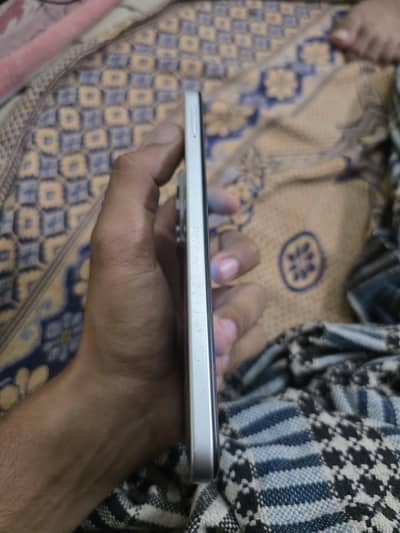 Infinix Hot 60i