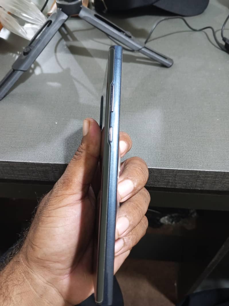 Samsung Mobile Note 10 Plus 1