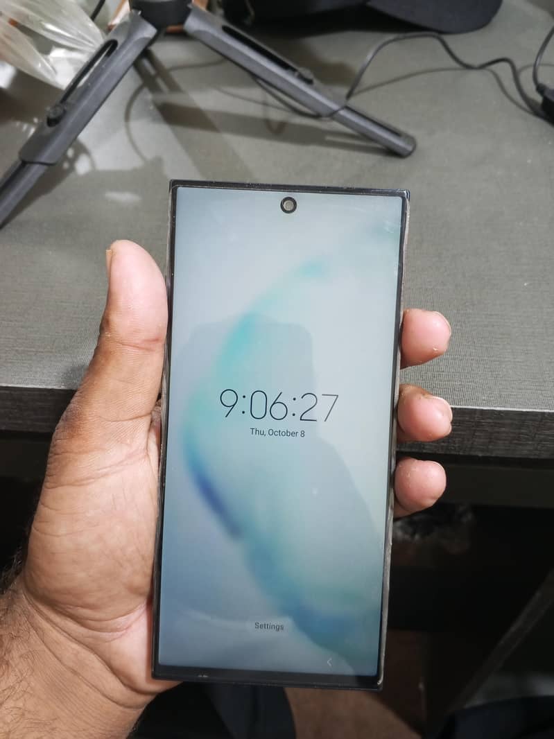 Samsung Mobile Note 10 Plus 2