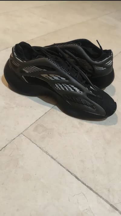 Yeezy v3 700 available