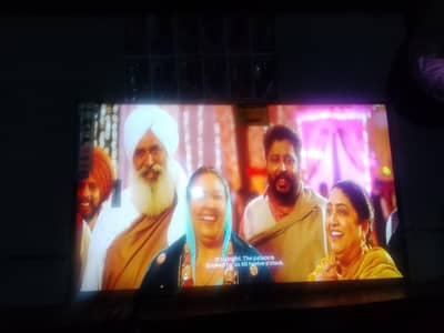 LED 32 INCH