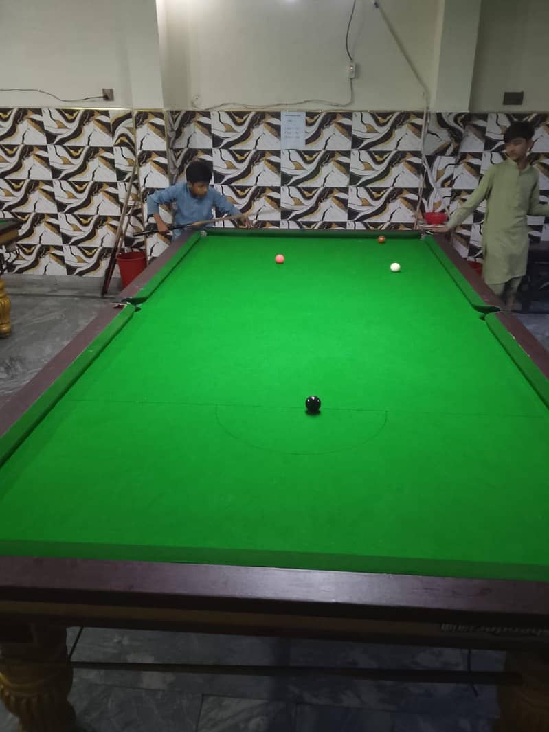 Snooker table 2