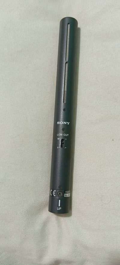 Mic and XLR cable libec Bace plate tripod camera remote